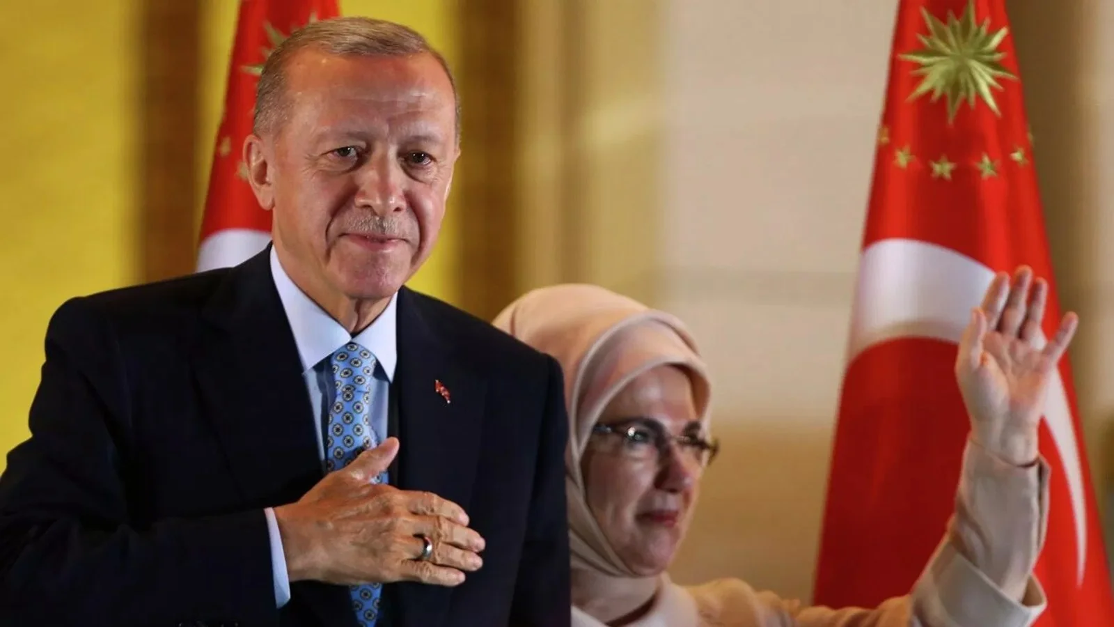 أردوغان يتدخل شخصياً لإتمام صفقة انتقال محمد صلاح إلى بشكتاش التركي